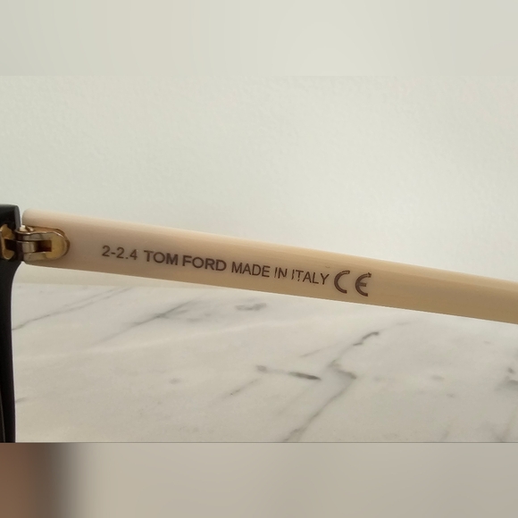 Authentic Tom Ford sunglasses - Picture 7 of 14